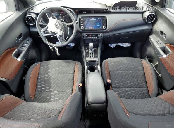 3N1CP5DV8RL551484 2024 NISSAN KICKS Gray 