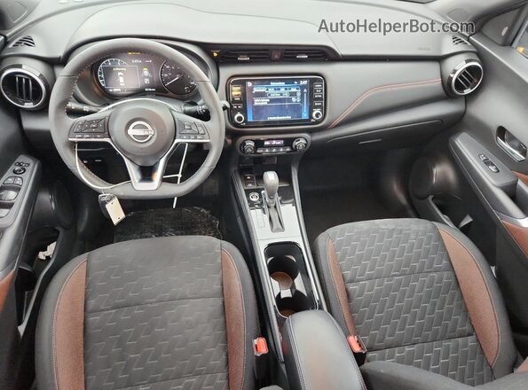 3N1CP5DV8RL561321 2024 NISSAN KICKS Black 