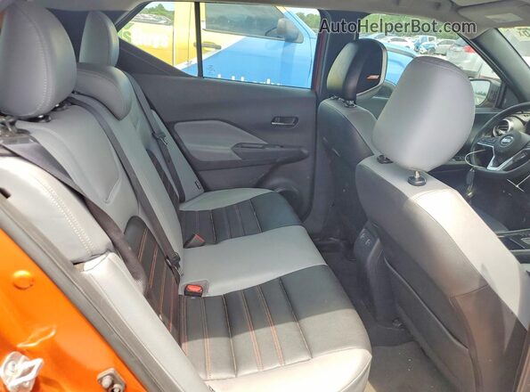 3N1CP5DV9ML549249 2021 NISSAN KICKS Оранжевый Вид задних сидений