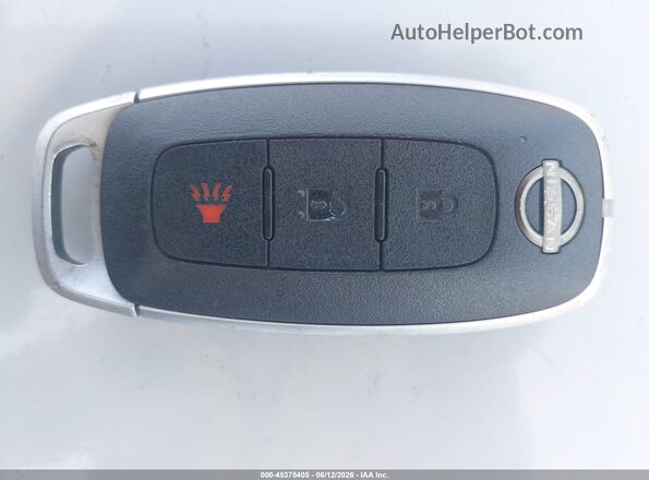 3N8AP6BA2SL311271 2025 NISSAN KICKS Черный Вид панели приборов