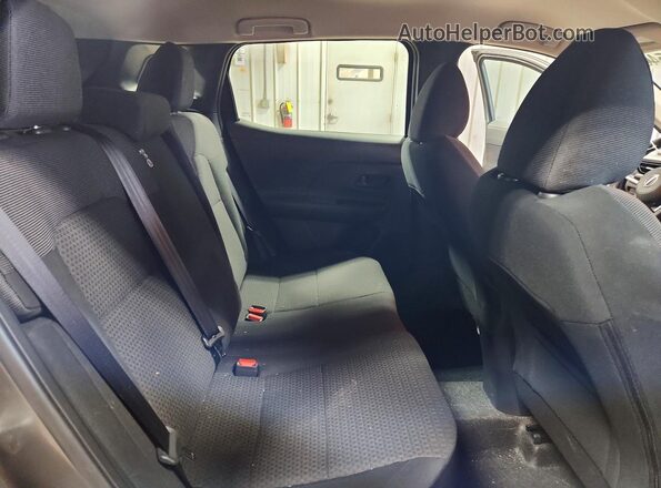 3N8AP6BB3SL348600 2025 NISSAN KICKS Gray Vista interior trasera
