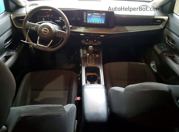 3N8AP6BB4SL314357 2025 NISSAN KICKS Black Vista del salpicadero