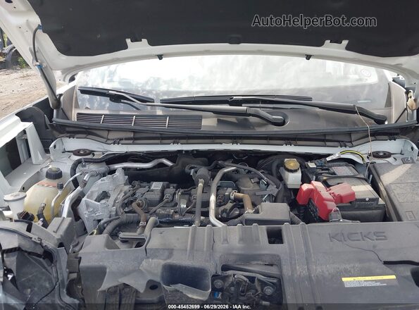 3N8AP6BB7SL330276 2025 NISSAN KICKS White Widok z tyłu