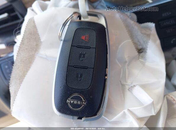 3N8AP6BBXSL382176 2025 NISSAN KICKS Серый Вид панели приборов