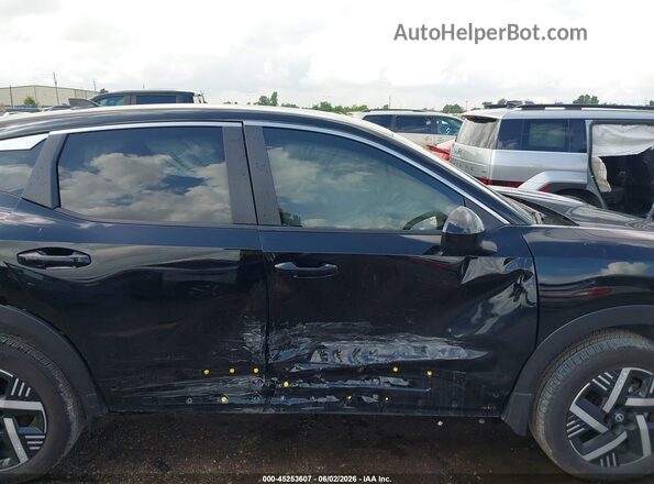 3N8AP6CA0SL418589 2025 NISSAN KICKS Черный Вид спереди