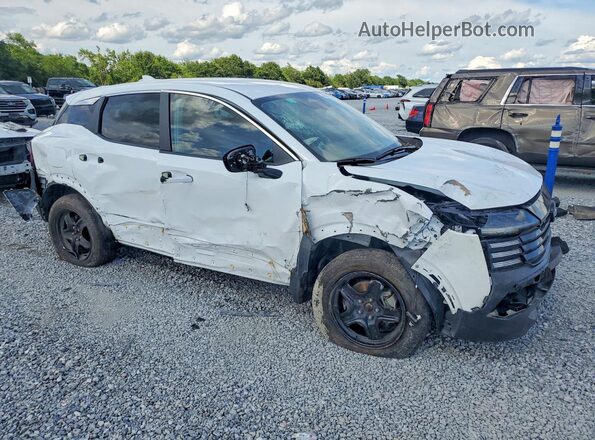 3N8AP6CA1SL335589 2025 NISSAN KICKS White Delantero derecho