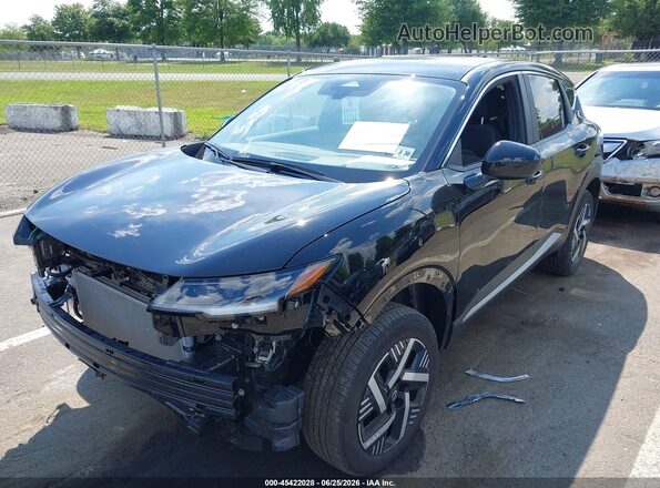 3N8AP6CA3SL319216 2025 NISSAN KICKS Черный Передняя левая четверть