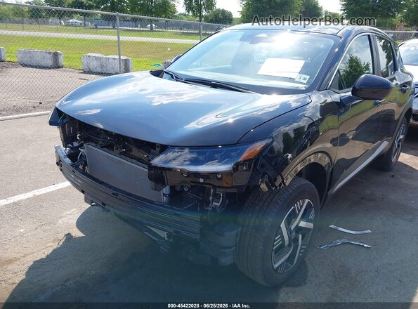 3N8AP6CA3SL319216 2025 NISSAN KICKS Черный Вид спереди