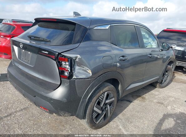 3N8AP6CA6SL396453 2025 NISSAN KICKS Gray Trasero derecho
