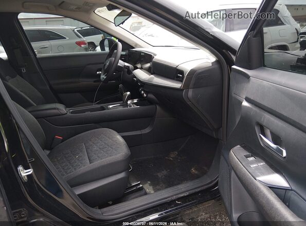 3N8AP6CA7SL300863 2025 NISSAN KICKS Черный Вид салона спереди
