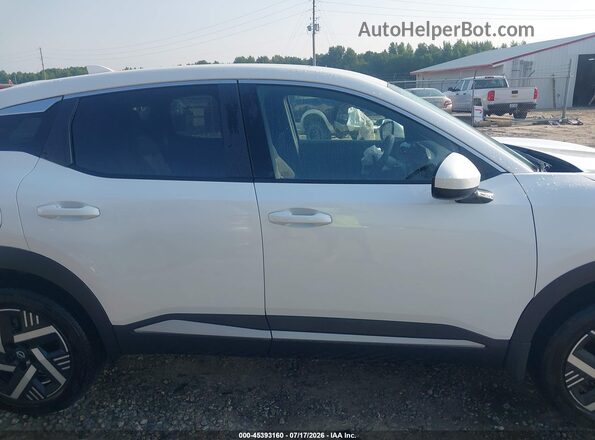3N8AP6CA8SL394901 2025 NISSAN KICKS White Widok wnętrza 360 stopni