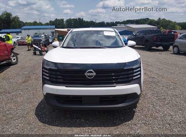 3N8AP6CAXSL358238 2025 NISSAN KICKS Белый Вид задней части салона