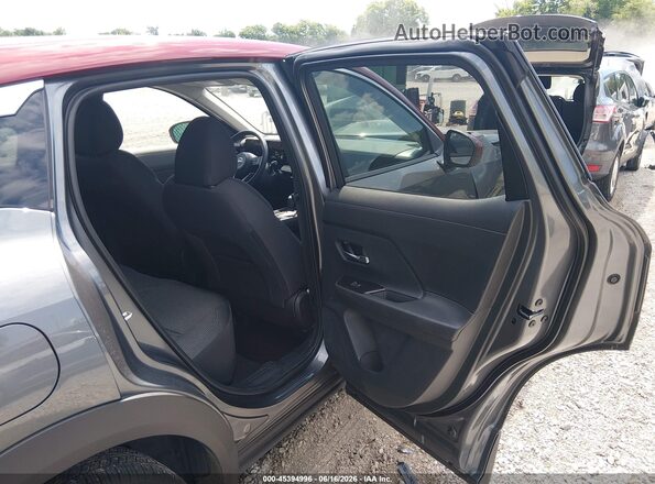 3N8AP6CAXSL394057 2025 NISSAN KICKS Gray Vista de la etiqueta del VIN