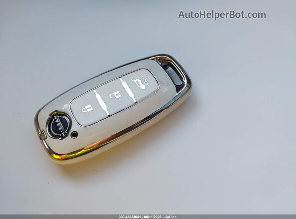 3N8AP6CB1SL364339 2025 NISSAN KICKS White Dashboard view