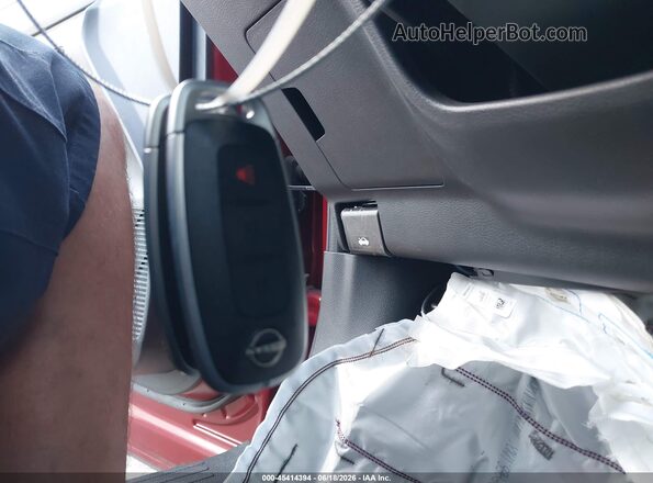 3N8AP6CB1SL385627 2025 NISSAN KICKS Red Dashboard view