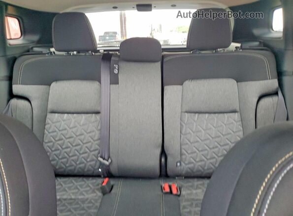 3N8AP6CB1TL362155 2026 NISSAN KICKS Белый Вид задних сидений