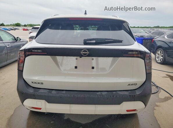 3N8AP6CB1TL362155 2026 NISSAN KICKS Белый Вид сзади