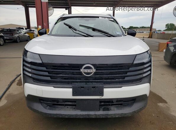 3N8AP6CB1TL362155 2026 NISSAN KICKS Белый Вид спереди