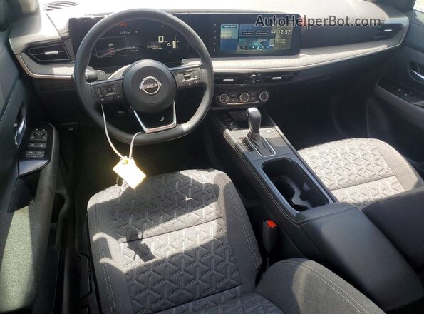 3N8AP6CB2SL435239 2025 NISSAN KICKS Blue Առջևի վահանակի տեսք