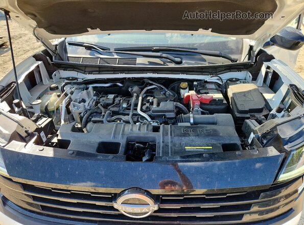 3N8AP6CB4SL389445 2025 NISSAN KICKS White Շարժիչի բաժամունքի տեսք