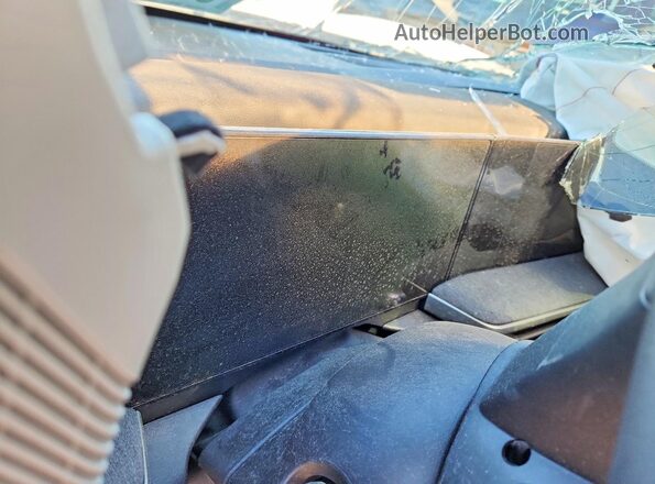 3N8AP6CB6SL409369 2025 NISSAN KICKS White Instrument cluster view