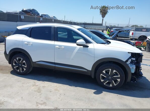 3N8AP6CB7SL440159 2025 NISSAN KICKS White Widok wnętrza 360 stopni