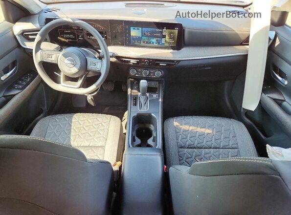 3N8AP6CB9SL307600 2025 NISSAN KICKS White წინა პანელის ხედი