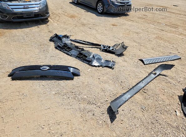 3N8AP6CBXSL303524 2025 NISSAN KICKS Black Engine compartment view