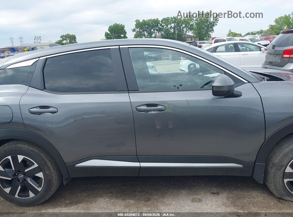 3N8AP6CBXSL335938 2025 NISSAN KICKS Gray Vista interior trasera