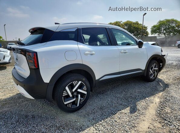 3N8AP6CE4TL305801 2026 NISSAN KICKS Белый Задняя правая четверть