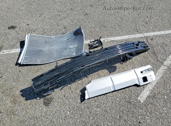 3N8AP6CE4TL369255 2026 NISSAN KICKS White 
