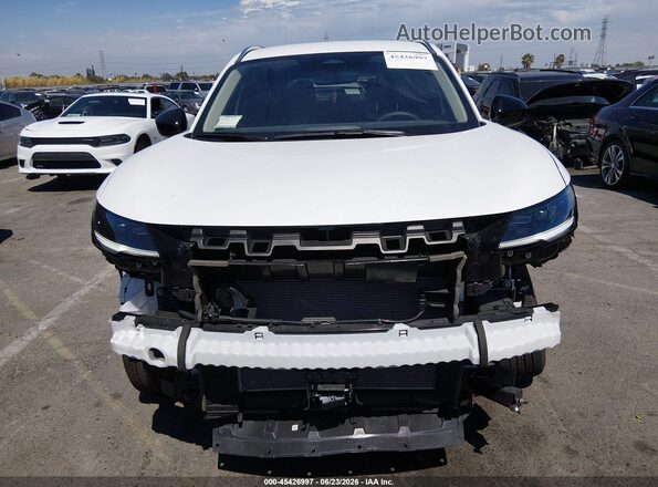 3N8AP6CE4TL411858 2026 NISSAN KICKS White Instrument cluster view