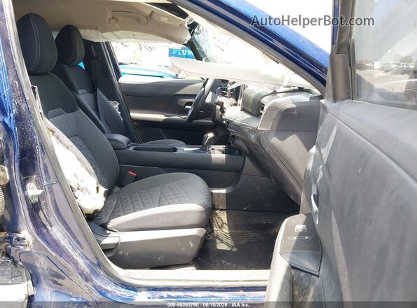 3N8AP6CE8TL356668 2026 NISSAN KICKS Blue Вид салону спереду