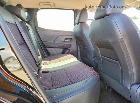 3N8AP6DA4SL406024 2025 NISSAN KICKS Black Вид задньої частини салону