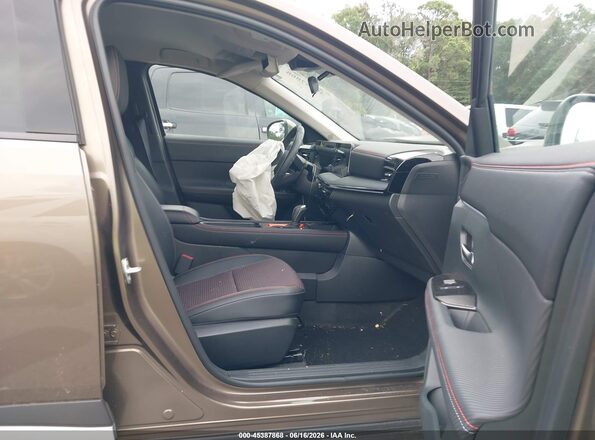 3N8AP6DA9SL399510 2025 NISSAN KICKS Brown Widok wnętrza z przodu
