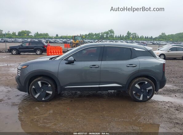 3N8AP6DAXSL338103 2025 NISSAN KICKS Gray Սալոնի 360 աստիճան տեսք