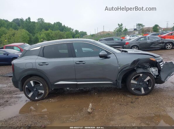 3N8AP6DAXSL338103 2025 NISSAN KICKS Gray Սալոնի հետևի տեսք