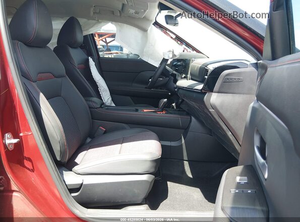 3N8AP6DAXSL407260 2025 NISSAN KICKS Red Front interior view