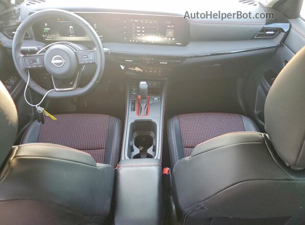 3N8AP6DB4TL398873 2026 NISSAN KICKS Brown Առջևի վահանակի տեսք