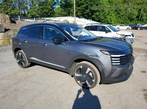 3N8AP6DB5SL431393 2025 NISSAN KICKS Charcoal Delantero derecho