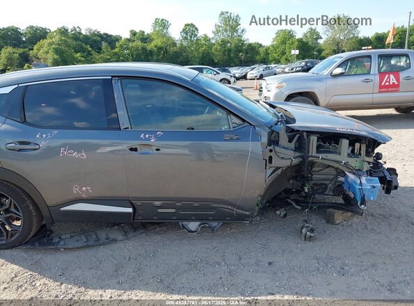 3N8AP6DD3SL430129 2025 NISSAN KICKS Gray 