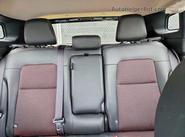 3N8AP6DD9SL430930 2025 NISSAN KICKS Gray Հետևի նստատեղերի տեսք