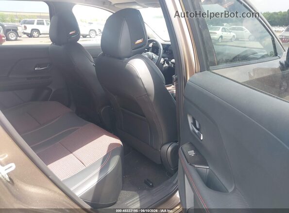 3N8AP6DDXSL312210 2025 NISSAN KICKS Brown 