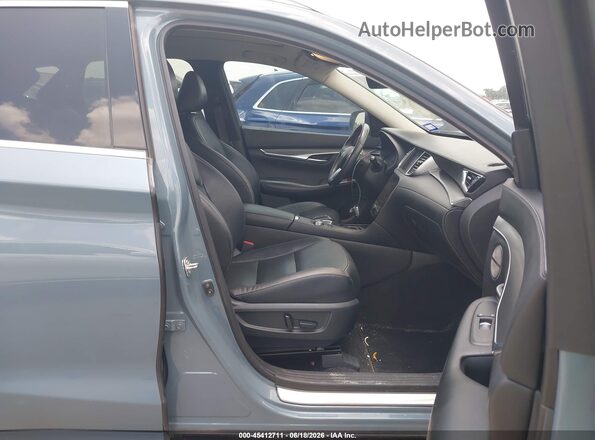 3PCAJ5BA4RF101917 2024 INFINITI QX50 Light Blue Вид салону спереду