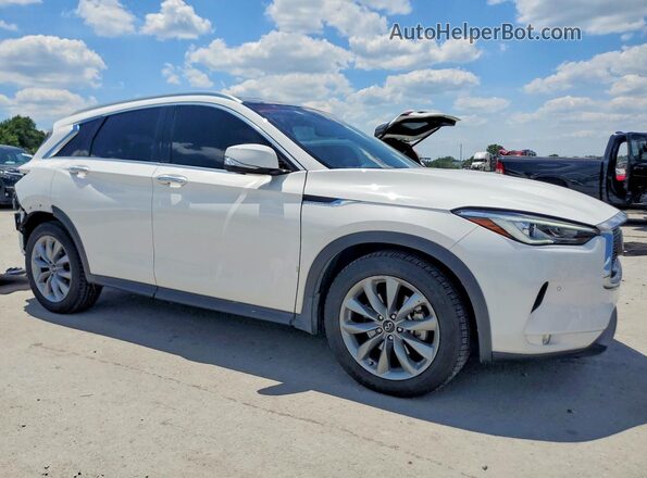 3PCAJ5CB1MF127178 2021 INFINITI QX50 Белый Передняя правая четверть