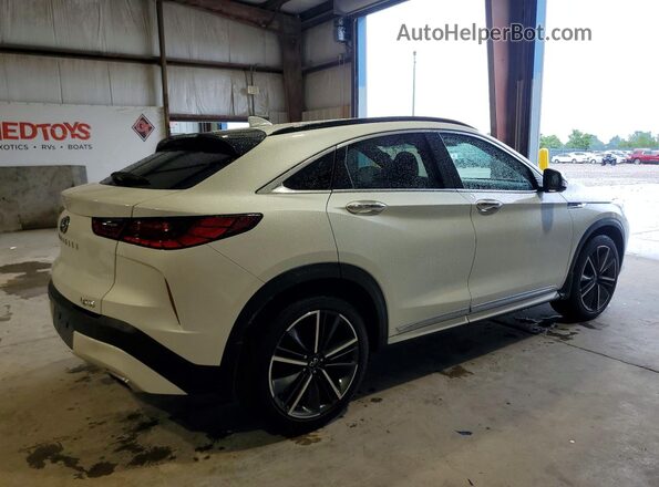 3PCAJ5KR2RF108886 2024 INFINITI QX55 White 
