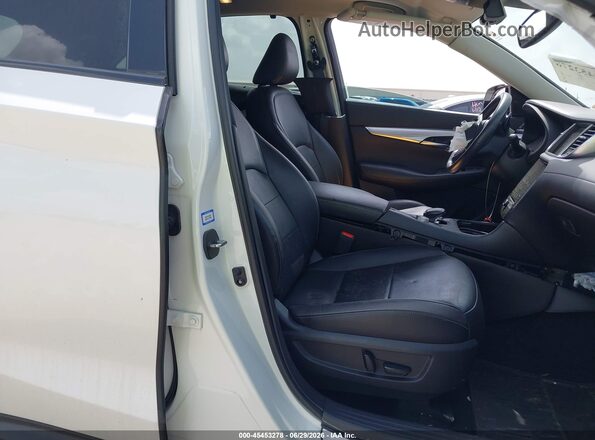 3PCAJ5M10LF113695 2020 INFINITI QX50 White 
