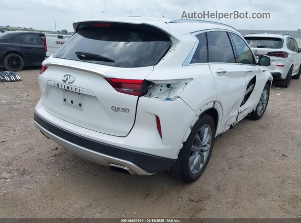 3PCAJ5M11LF114483 2020 INFINITI QX50 White Rear right