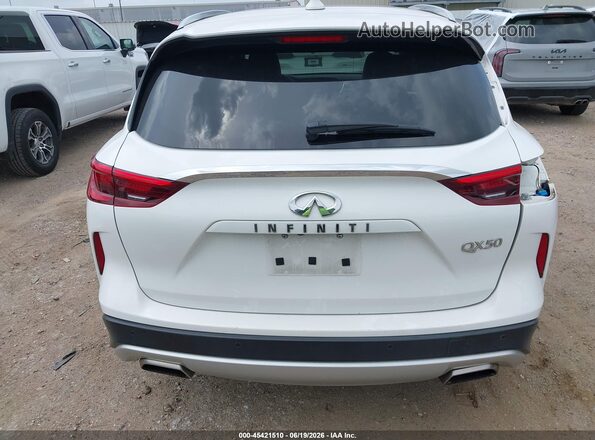3PCAJ5M11LF114483 2020 INFINITI QX50 White 