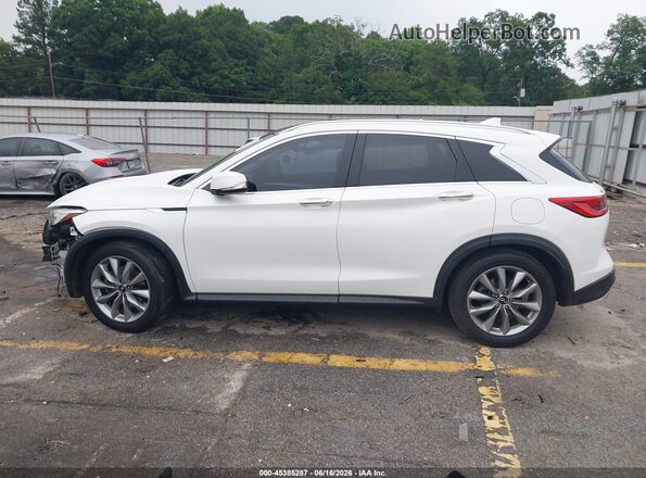 3PCAJ5M11LF119330 2020 INFINITI QX50 Белый Панорамный вид салона 360°